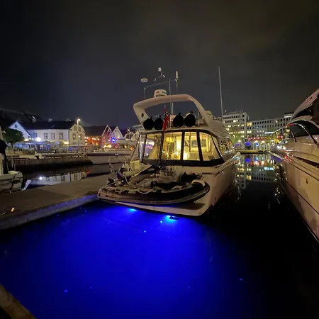 بوتيل Ons 2026 - Luxury 50Ft Yacht In The Heart Of Stavanger Center *
