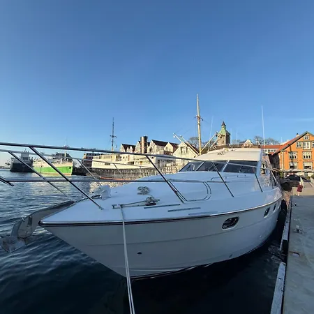 بوتيل Ons 2026 - Luxury 50Ft Yacht In The Heart Of Stavanger Center