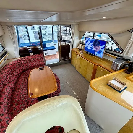 Ons 2026 - Luxury 50Ft Yacht In The Heart Of Stavanger Center بوتيل *